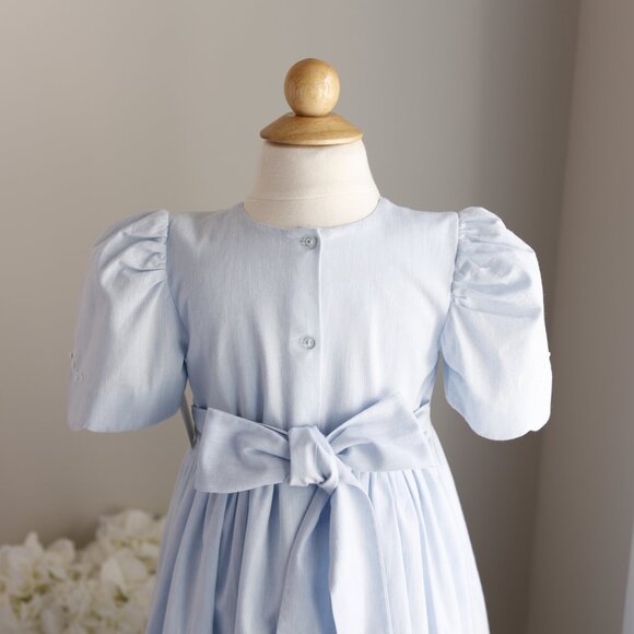 Strasburg Blue Dress 100% Cotton Linen Size 6 Hand Embroidery French Tucks RARE - Picture 5 of 6